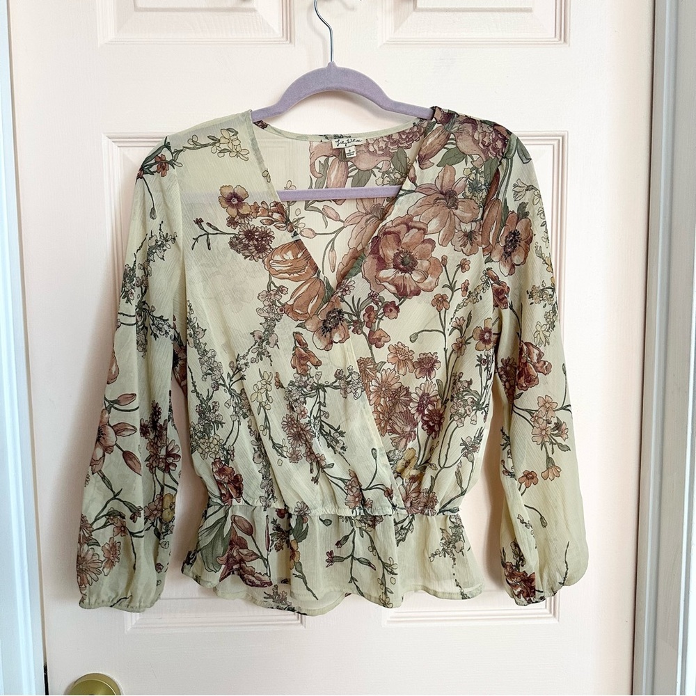 Lightweight lily white floral top